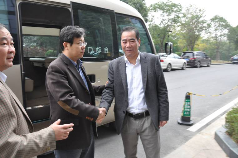 中央统战部五局调研组一行莅临福建国航集团调研